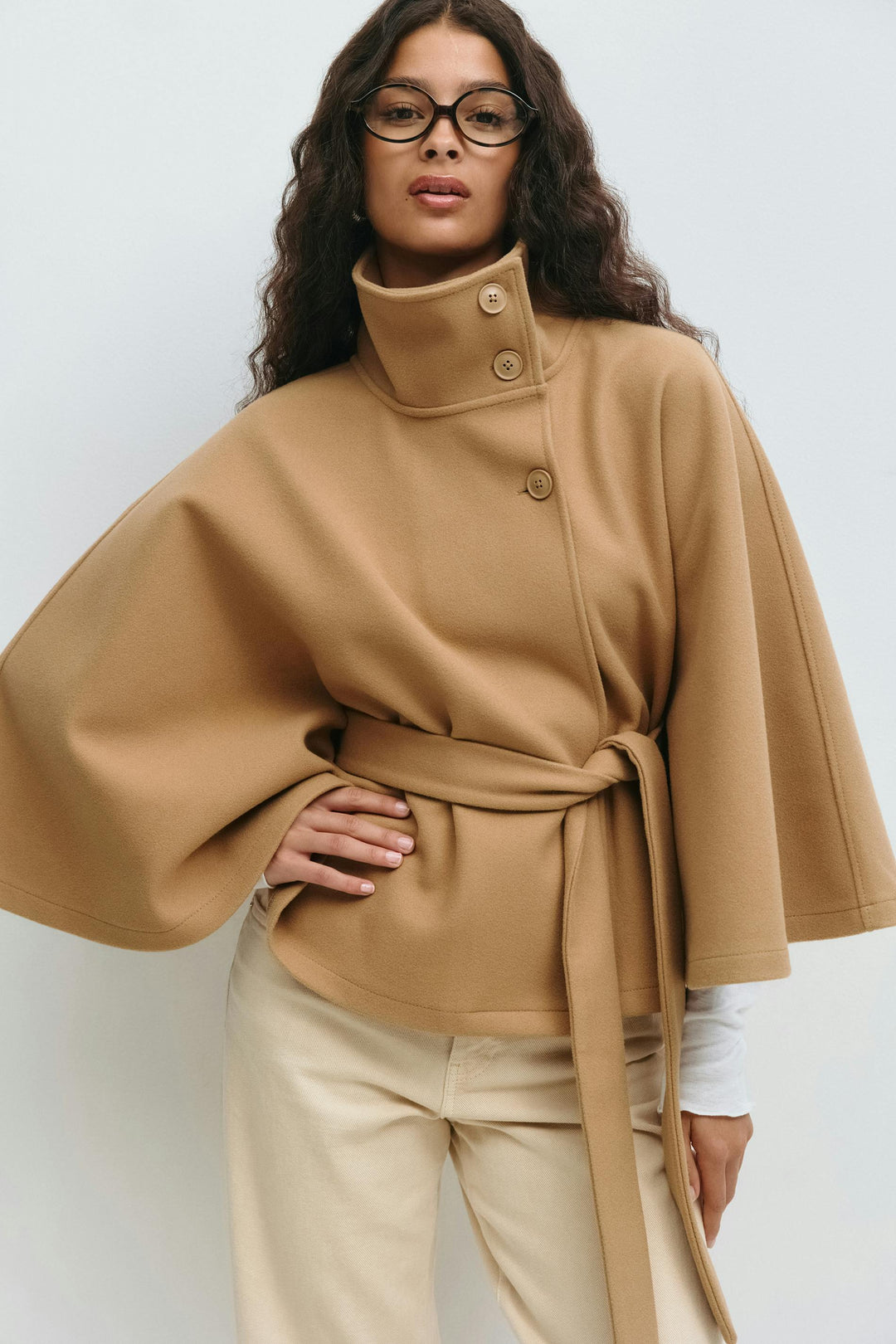 MOREAU LYON | MANTEAU CAPE À CEINTURE POUR FEMMES