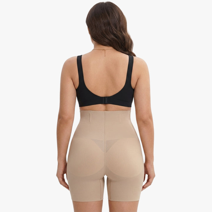 Short gainant taille haute avec coussinets