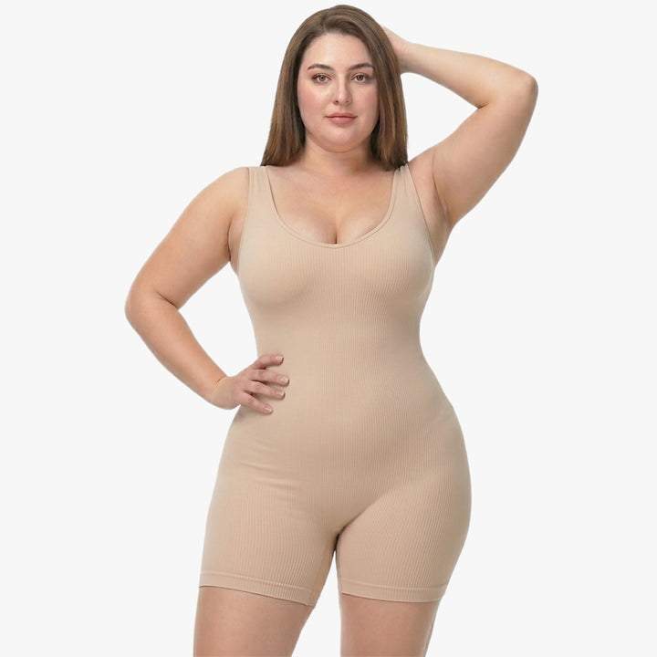 Body gainant sans coutures à larges bretelles avec jambes courtes