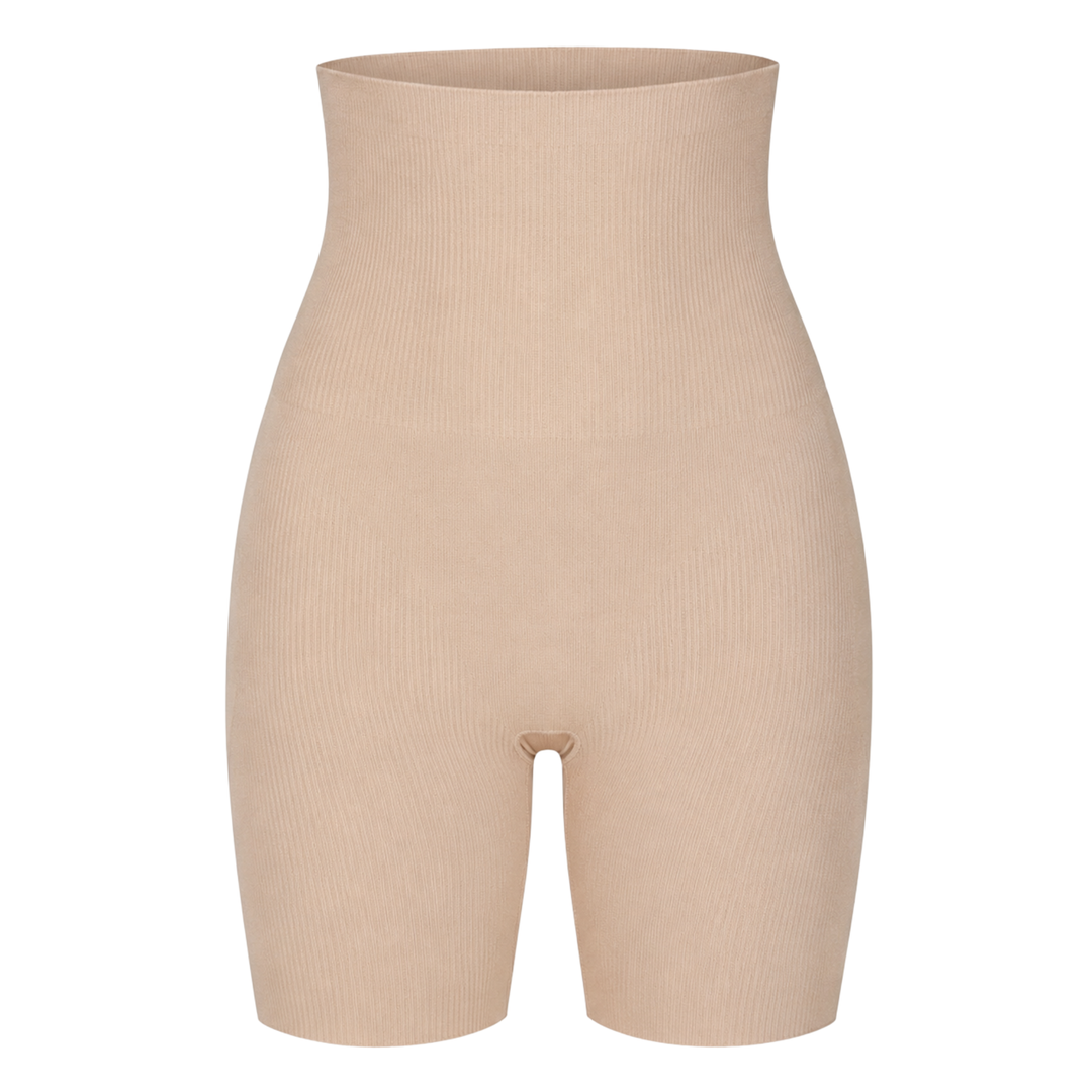 Short gainant taille haute avec coussinets