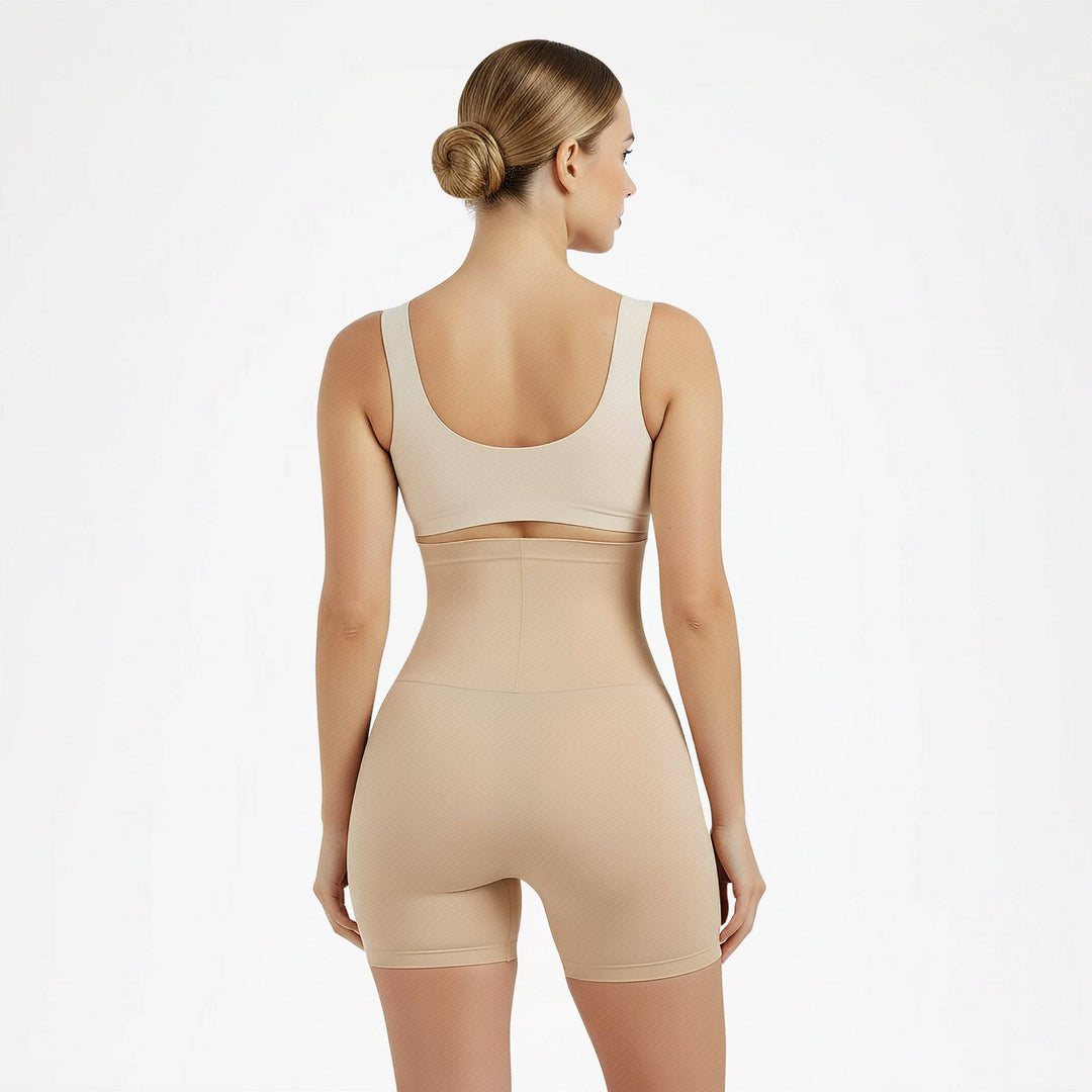 Short gainant taille haute