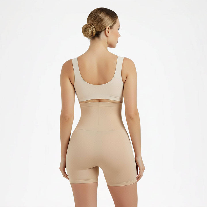 Short gainant taille haute